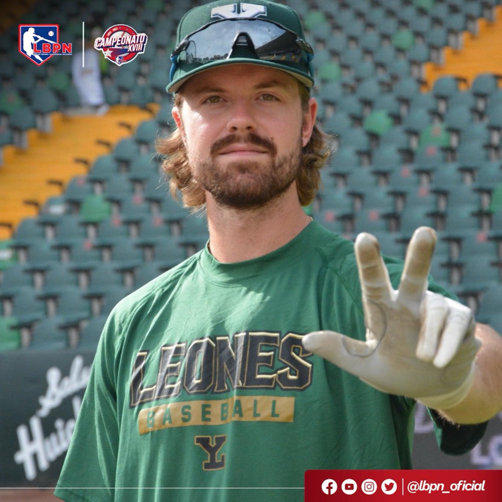 Chad Sedio in his Leones uniform